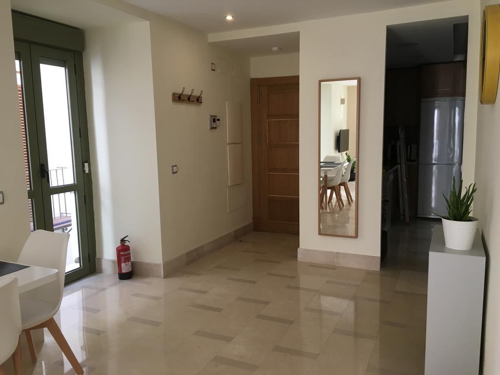 1E Azofaifo St Apartment Севилья Экстерьер фото