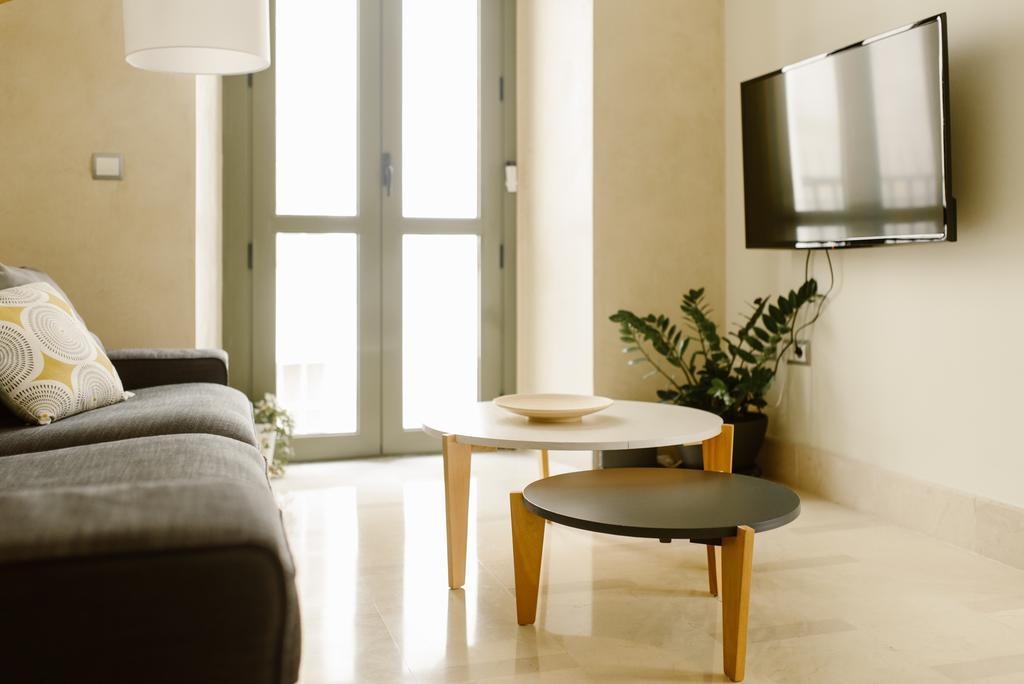 1E Azofaifo St Apartment Севилья Экстерьер фото
